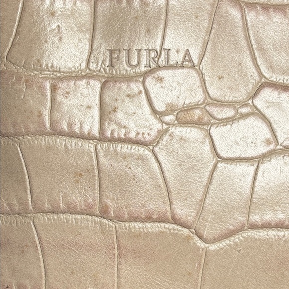 Furla pink Luxurious Beige Crocodile-Embossed Tote Bag - Picture 6 of 10
